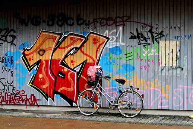 海角网址傍晚实时热搜全记录——高光瞬间速览